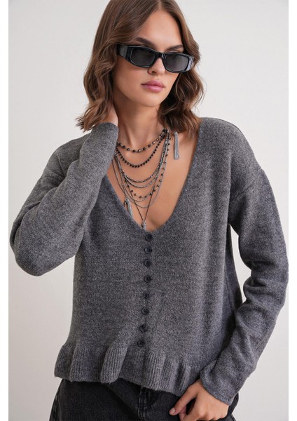 6954 Kadın Fırfır Detaylı V Yaka Triko Kazak Antrasit