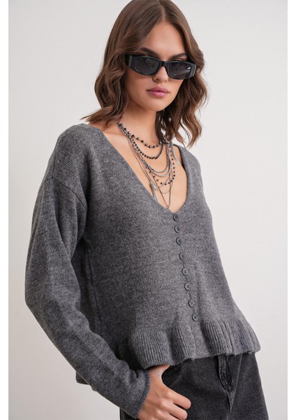6954 Kadın Fırfır Detaylı V Yaka Triko Kazak Antrasit fırsatları