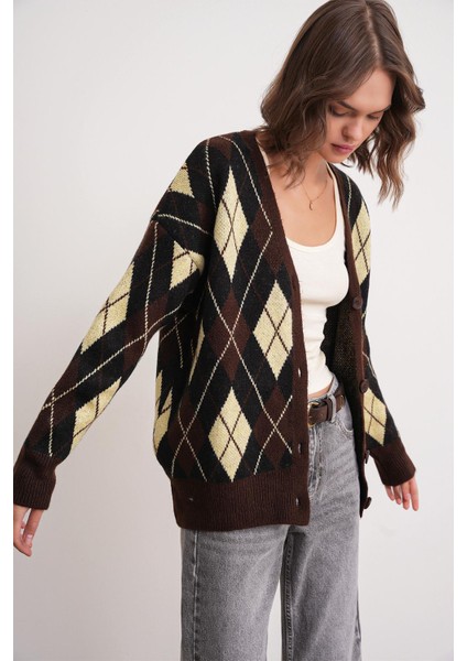 6937 Kadın Baklava Desenli Oversize Triko Hırka Kahve fırsatları