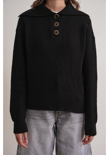 6900 Kadın Düğmeli Devrik Yaka Triko Kazak Siyah indirimleri