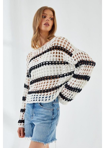 6877 Kadın Çizgili Ajurlu Kayık Yaka Triko Kazak Ekru fiyatları