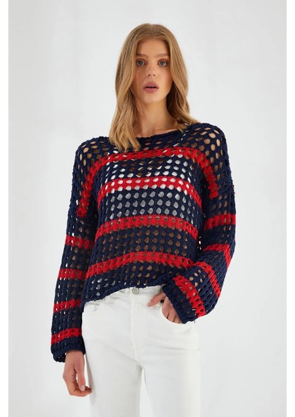 6877 Kadın Çizgili Ajurlu Kayık Yaka Triko Kazak Lacivert