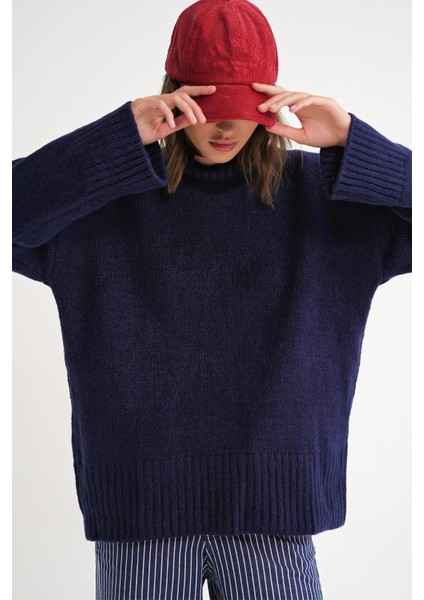 6925 Kadın Geniş Kollu Yumuşak Dokulu Triko Kazak Lacivert modelleri