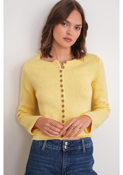 6957 Kadın Düğmeli Bisiklet Yaka Triko Hırka Sarı