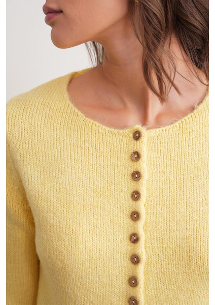 6957 Kadın Düğmeli Bisiklet Yaka Triko Hırka Sarı indirimleri