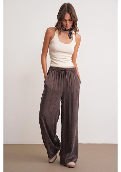 4697 Kadın Eskitme Bağcıklı Saten Bol Paça Palazzo Pantolon Kahve
