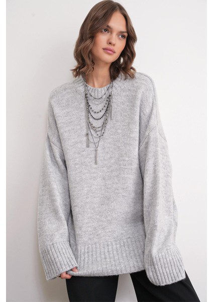 6925 Kadın Geniş Kollu Yumuşak Dokulu Triko Kazak Gri modelleri