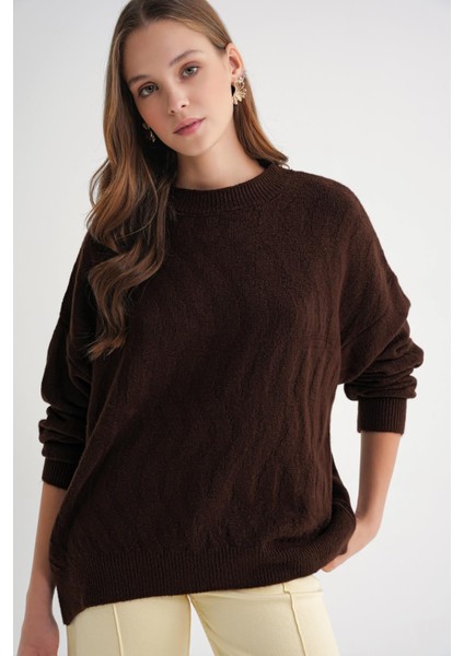 6947 Kadın Kendinden Desenli Oversize Triko Kazak Kahve fırsatları