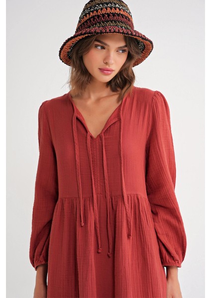 4739 Kadın Yakası Bağlamalı Müslin Midi Elbise Kiremit fiyatları