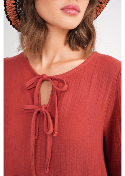 4739 Kadın Yakası Bağlamalı Müslin Midi Elbise Kiremit indirimleri