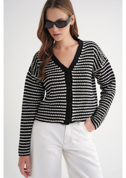 6948 Kadın V Yaka Ince Çizgili Triko Hırka Siyah fiyatları