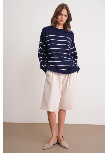 6944 Kadın Salaş Yumuşak Dokulu Çizgili Triko Kazak Lacivert fiyatları