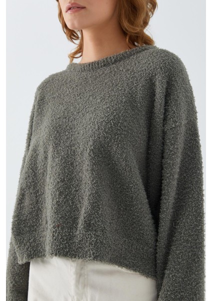 6917 Kadın Buklet Basic Triko Kazak Haki fırsatları