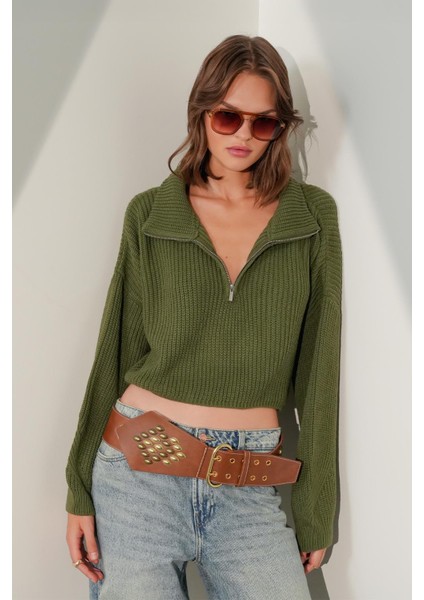 6752 Kadın Crop Fermuarlı Kazak Haki