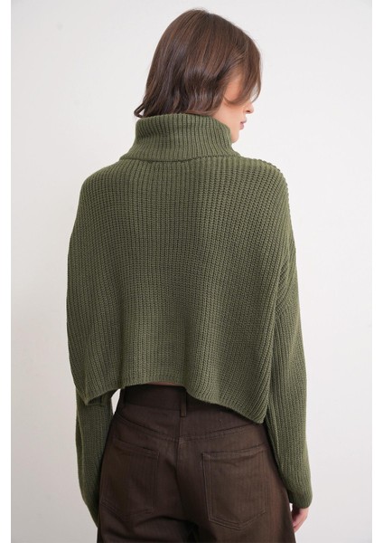 6752 Kadın Crop Fermuarlı Kazak Haki indirimleri