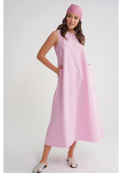 4690 Kadın Bisiklet Yaka Sıfır Kol Midi Paraşüt Elbise Pembe fırsatları