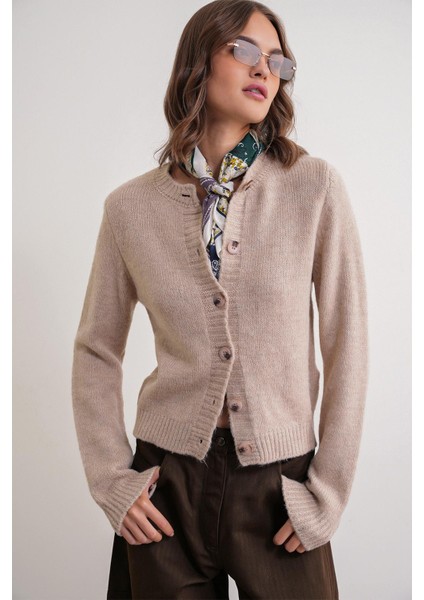 6951 Kadın Bisiklet Yaka Düğmeli Triko Kısa Hırka Bej