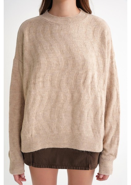 6947 Kadın Kendinden Desenli Oversize Triko Kazak Bej indirimleri