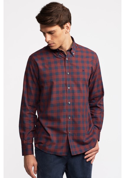 Erkek Kırmızı Cooper Fit Düğmeli Yaka Ekoseli Spor Gömlek fırsatları