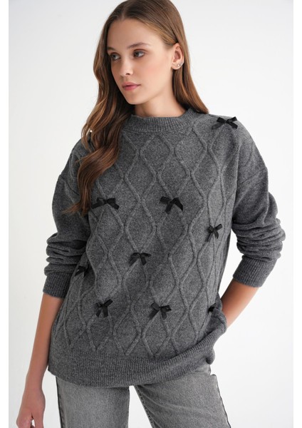 6946 Kadın Oversize Bisiklet Yaka Kurdeleli Triko Kazak Antrasit modelleri