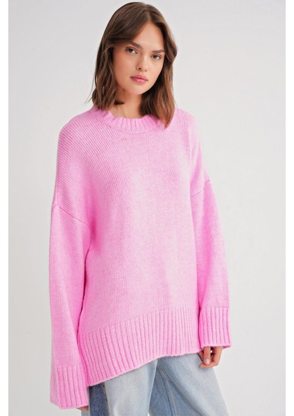 6925 Kadın Geniş Kollu Yumuşak Dokulu Triko Kazak Pembe