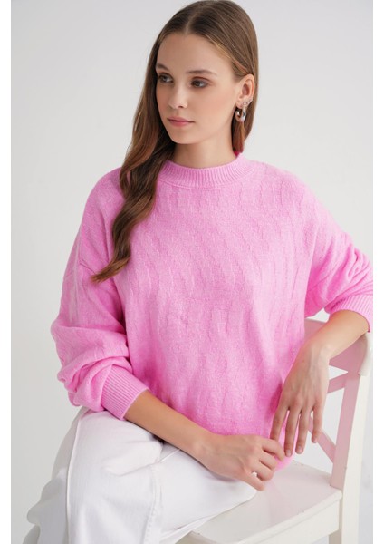 6947 Kadın Kendinden Desenli Oversize Triko Kazak Pembe fırsatları