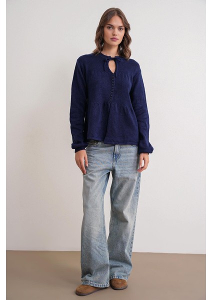 6952 Kadın Bağlamalı Düğme Detaylı Triko Kazak Lacivert fiyatları