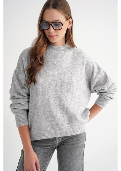 6947 Kadın Kendinden Desenli Oversize Triko Kazak Gri modelleri