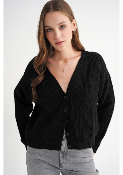6943 Kadın V Yaka Selanik Hırka Siyah fırsatları