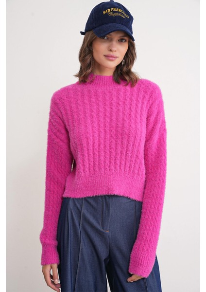 6893 Kadın Saç Örgülü Sakallı Crop Triko Kazak Fuşya fırsatları