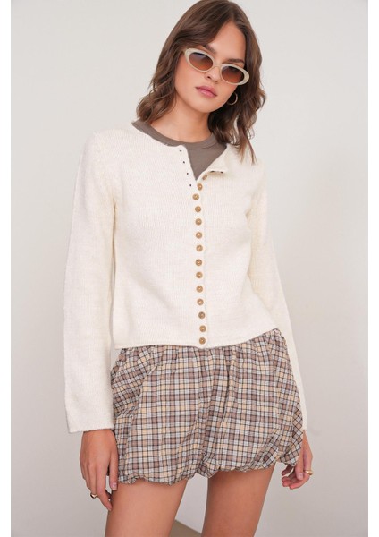 6957 Kadın Düğmeli Bisiklet Yaka Triko Hırka Naturel