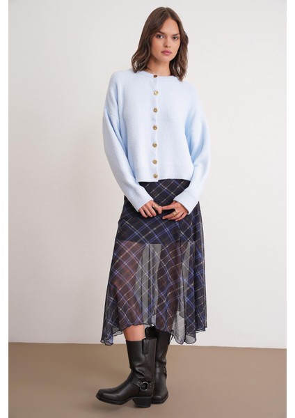 6956 Kadın Taş Düğme Detaylı Triko Yumoş Hırka Bebe Mavi fiyatları