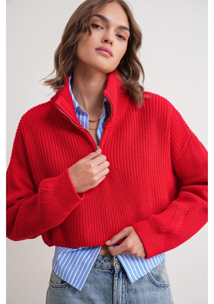 6752 Kadın Crop Fermuarlı Kazak Kırmızı