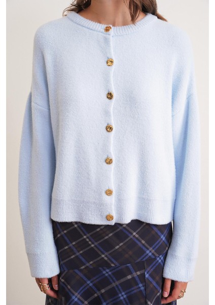 6956 Kadın Taş Düğme Detaylı Triko Yumoş Hırka Bebe Mavi indirimleri