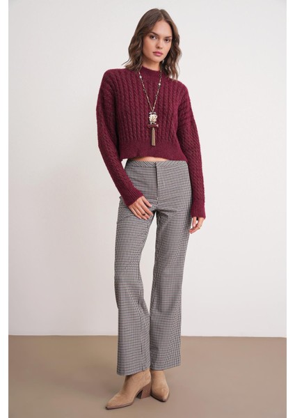 6893 Kadın Saç Örgülü Sakallı Crop Triko Kazak Bordo fiyatları