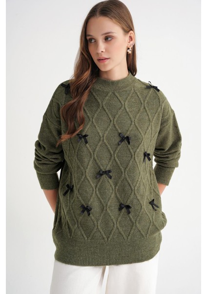 6946 Kadın Oversize Bisiklet Yaka Kurdeleli Triko Kazak Haki fiyatları