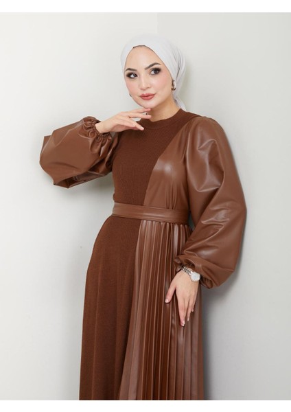 Piliseli Deri Detaylı Elbise fiyatları