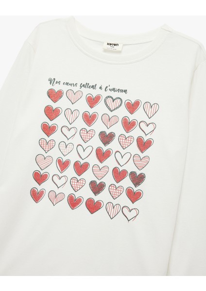 Uzun Kollu Pamuklu Bisiklet Yaka Simli Kalp Baskılı Tişört modelleri