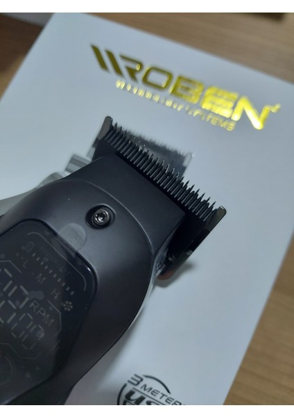 Profesyonel Tıraş Makinesi RBN-302 modelleri