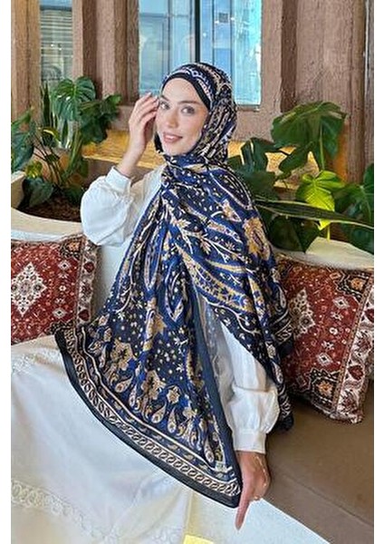 Retro Desen Pamuk Şal 70 x 180 cm Lacivert Gold Hafif ve Nefes Alan Kumaş indirimleri