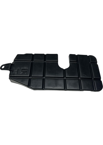 Karter Muhafazası Sağ / Hyundaı Accent 00-06 / 29120-25000