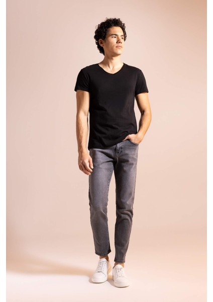 Slim Fit V Yaka Basic Kısa Kollu %100 Pamuk Tişört M4791AZ23SM