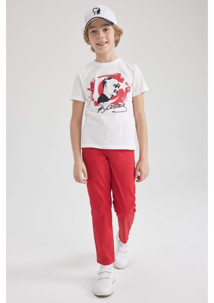 Erkek Çocuk Atatürk Baskılı Kısa Kollu Beyaz Tişört Z5403A623SM