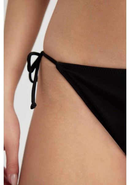 Fall in Love Regular Fit Bikini Alt