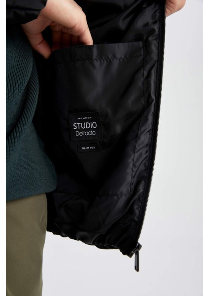 Slim Fit Şişme Mont Dar Kesim Dik Yaka Astarlı Fermuarlı Çift Cepli U4213AZ23AU