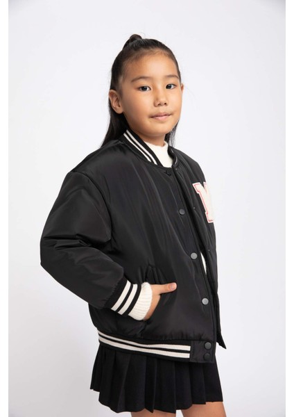 Kız Çocuk Su İtici Nakışlı Kolej Yaka Çıtçıt Kapamalı Çift Cepli Mevsimlik Hafif Bomber Mont Ceket A0887A823AU