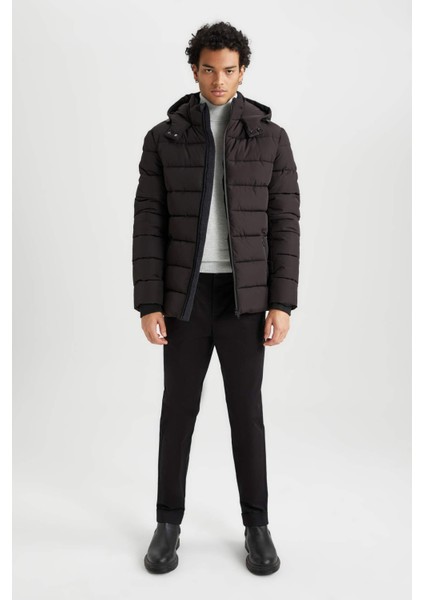 Su İtici Slim Fit Dar Kesim Astarlı Kapüşonlu Fermuarlı Cepli Dolgulu Mont R0216AZ23AU