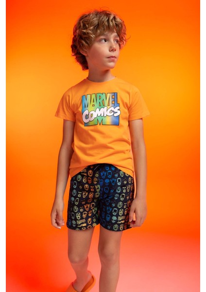 Erkek Çocuk Marvel Comics Kısa Kollu Tişört Deniz Şort 2'li Takım A0714A823HS