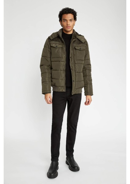 Su Geçirmez Slim Fit Dar Kesim Kapüşonlu Fermuarlı Çıtçıtlı Cepli Astarlı Mont R2303AZ23WN