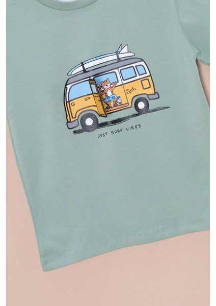 Yeşil Araba Baskılı Nakış Detaylı Erkek Çocuk Bisiklet Yaka Tişört 20958 fiyatları